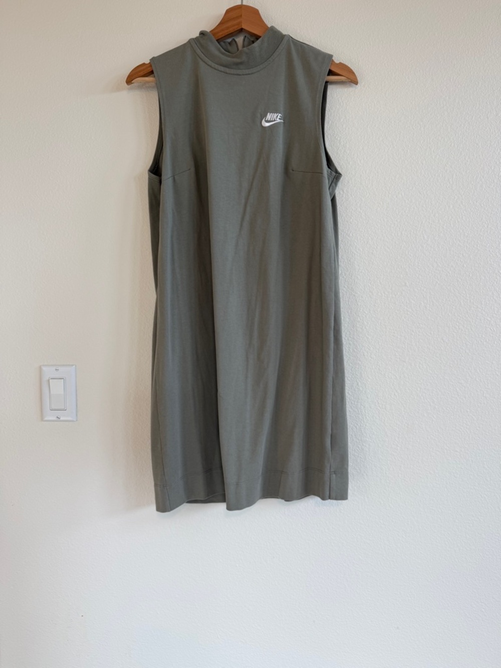Nike Green Sleeveless Mock Neck Sheath Dress